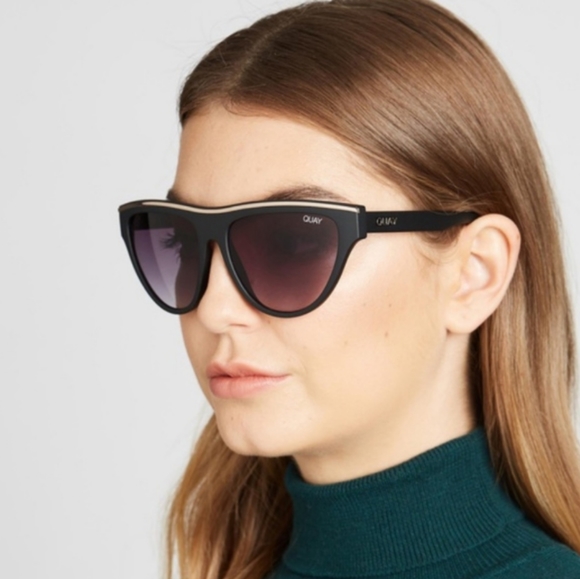 QUAY AUSTRALIA FLIGHT RISK Sunglasses⭐Host Pick!⭐ - Picture 5 of 6